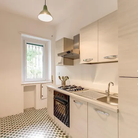 Daisy Colosseo Apartmán Řím